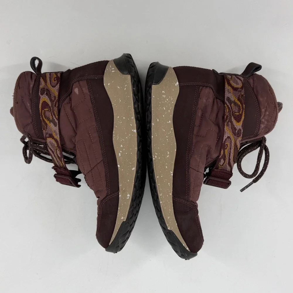 Chaco pre owned